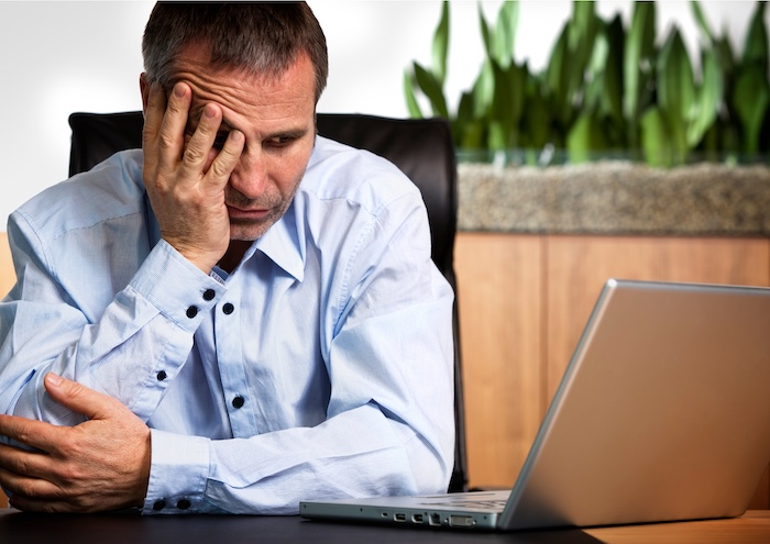 man heeft last van stress op het werk